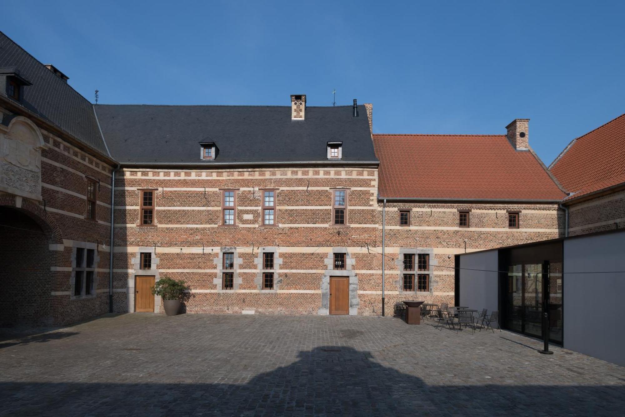 Martin'S Rentmeesterij Bilzen Bagian luar foto